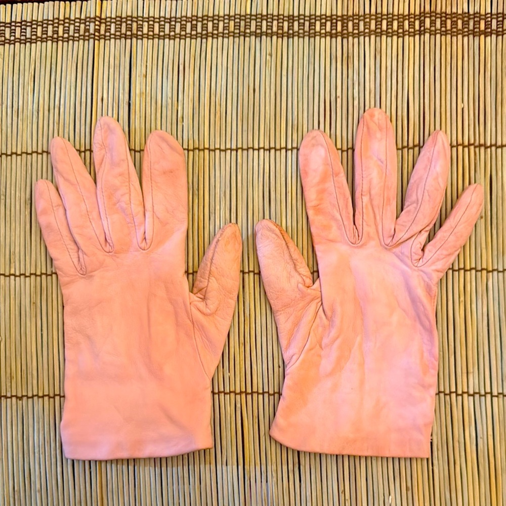 Lord and Taylor leather pink gloves.